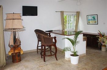 Bord Mer Villa Mahe Island Bagian luar foto